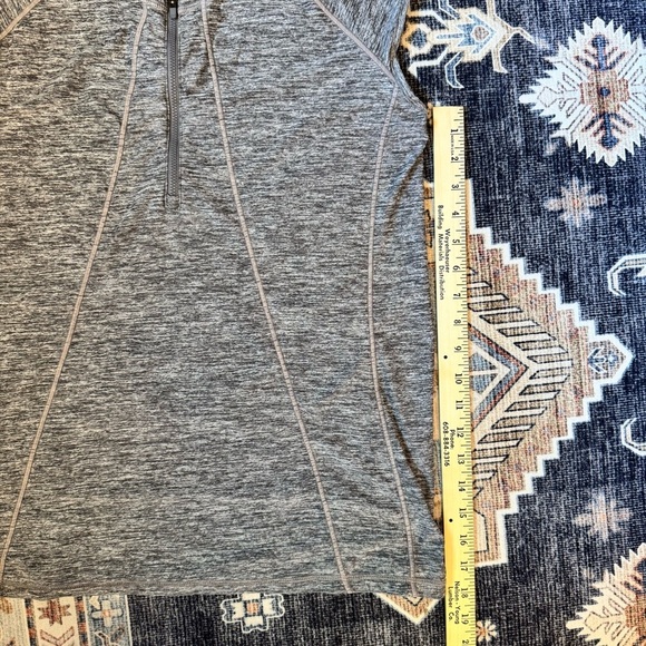 Athleta Pacifica Heather Gray Athletic 1/2 Zip Tank Women’s Size XL - Picture 9 of 10